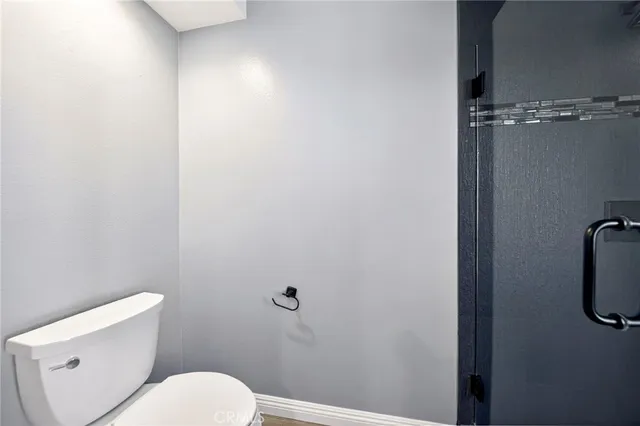 $4,100 | 3355 Sterling Drive, Corona, CA 92882