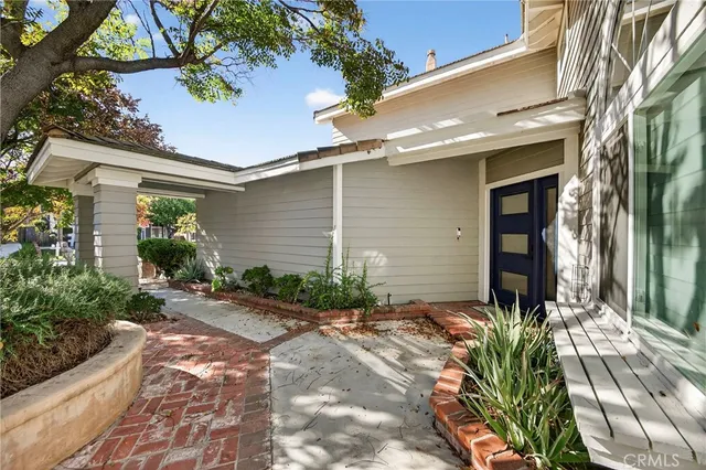 $4,100 | 3355 Sterling Drive, Corona, CA 92882