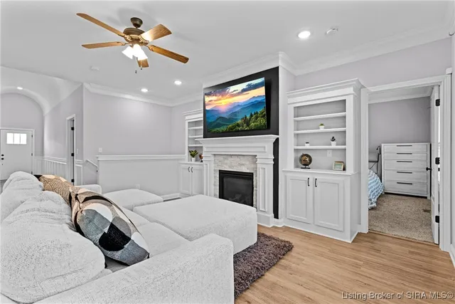 $433,800 | 2021 Prestwick Place, Henryville, IN 47126