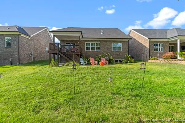 $433,800 | 2021 Prestwick Place, Henryville, IN 47126