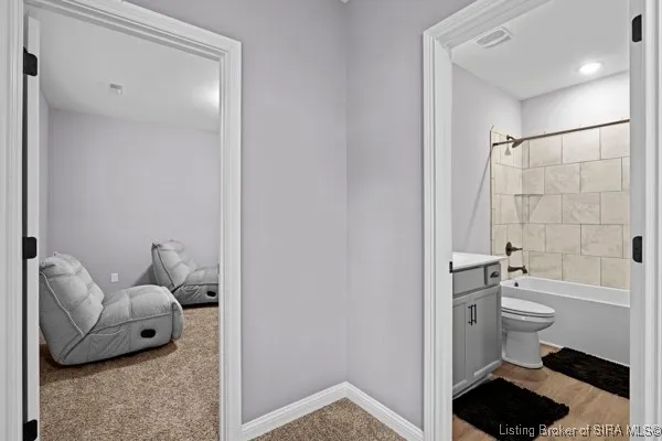 $433,800 | 2021 Prestwick Place, Henryville, IN 47126