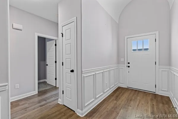 $433,800 | 2021 Prestwick Place, Henryville, IN 47126