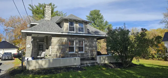 $174,900 | 9 School Street, Presque Isle, ME 04769