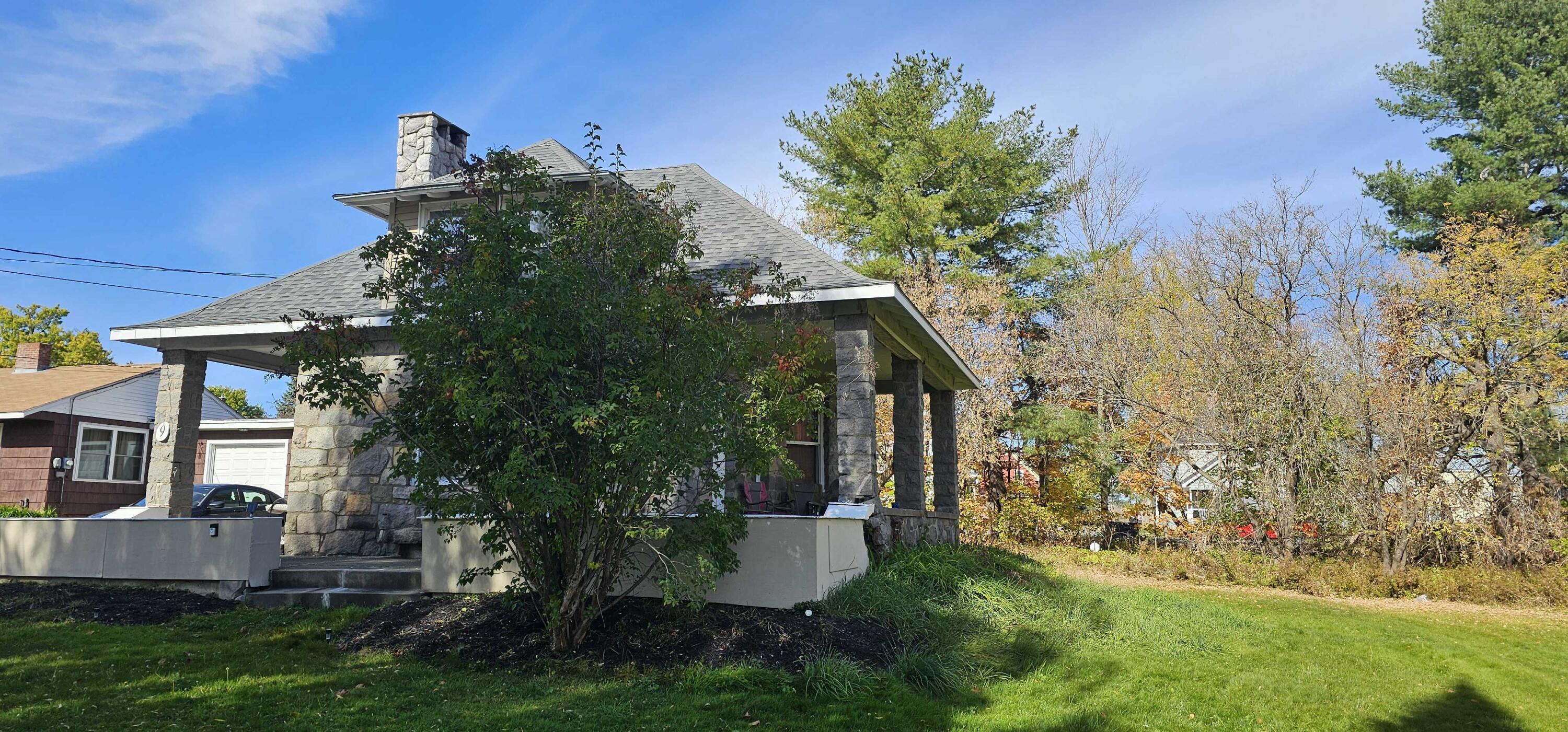 9 School Street Presque Isle, ME 04769 - Photo 9 of 13 20251013_113027.MEDIUM