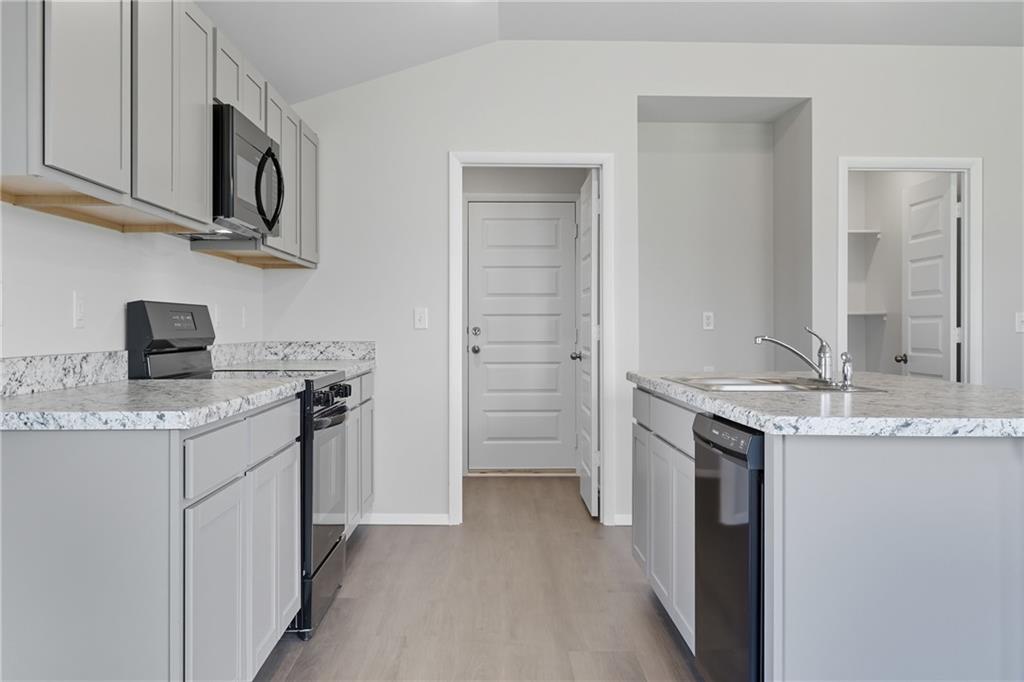 37839 West 207th Street Edgerton, KS 66021 - Photo 8 of 15