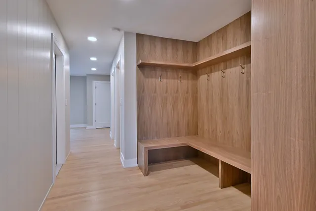 $1,100,000 | 705 Edgewood Avenue, Elmhurst, IL 60126