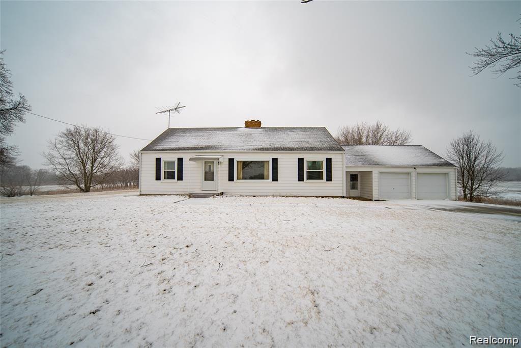 7031 Jordan Road Melvin, MI 48454 - Photo 1 of 32