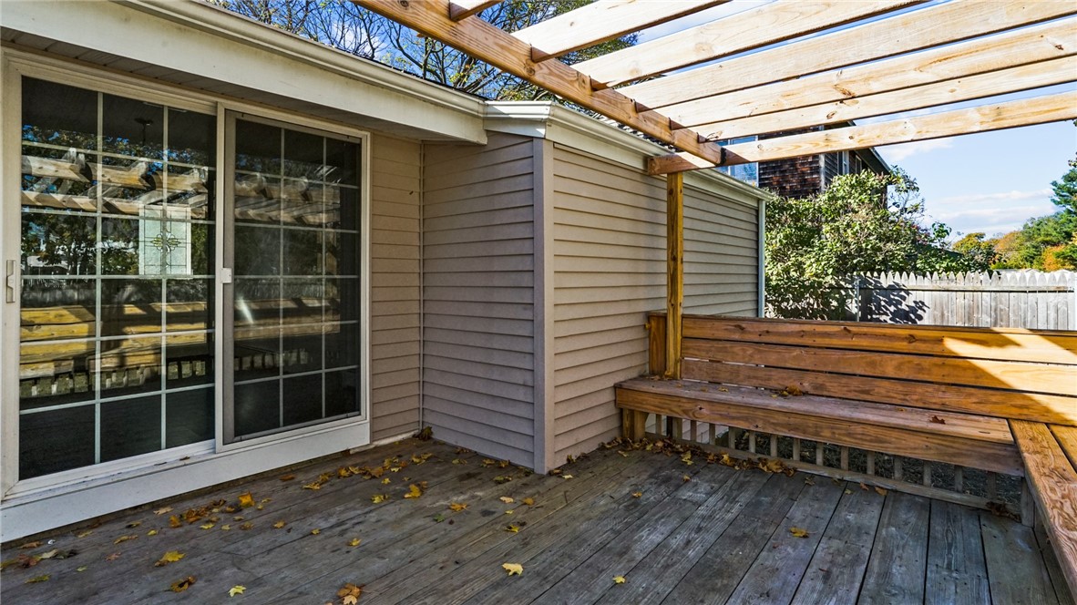 109 Vineyard Road Warwick, RI 02889 - Photo 43 of 50 Gallery Image 43