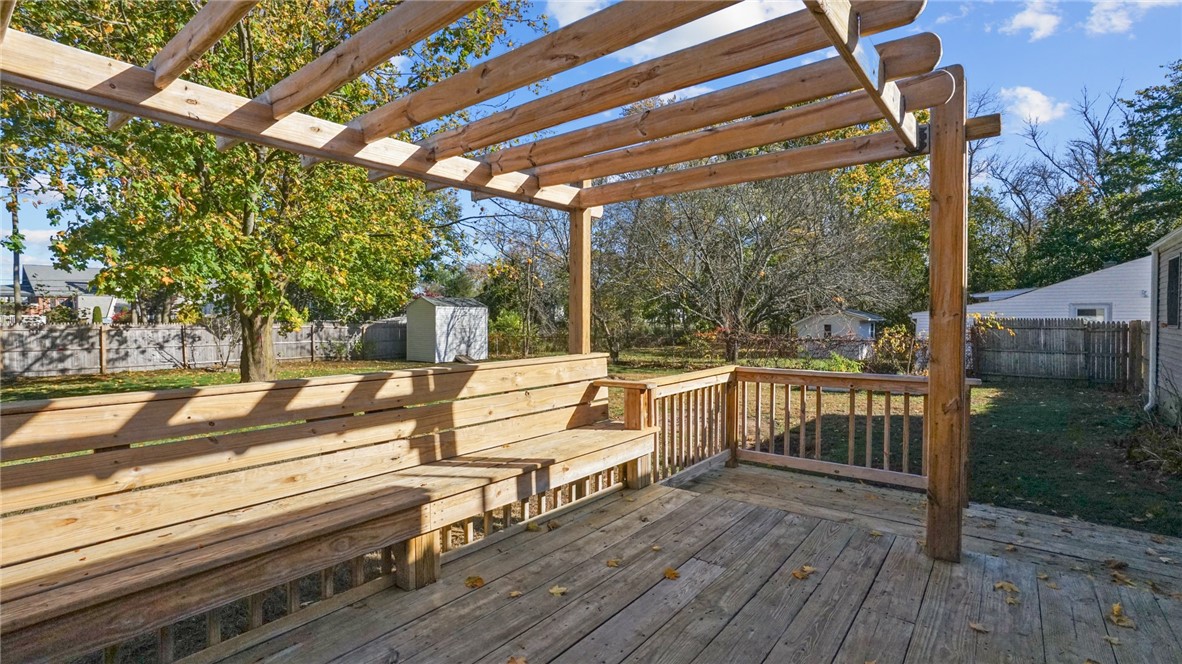 109 Vineyard Road Warwick, RI 02889 - Photo 45 of 50 Gallery Image 45