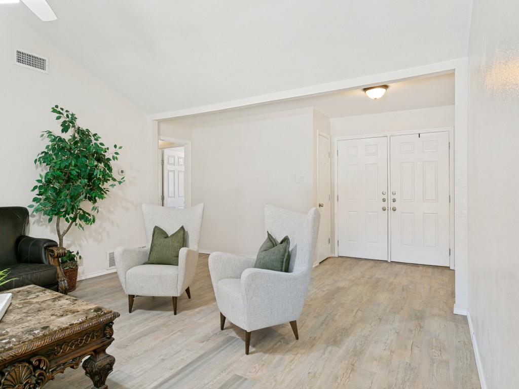 3120 Spring Grove Drive Bedford, TX 76021 - Photo 9 of 26