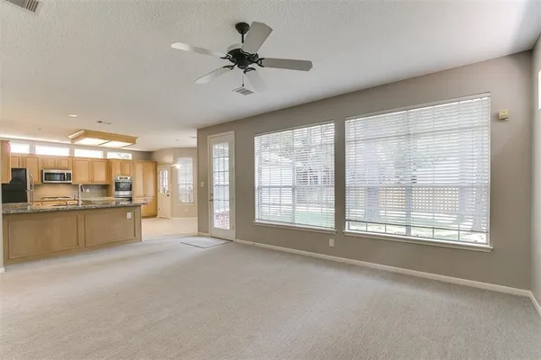 $2,950 | 30 Petalcup Place, The Woodlands, TX 77381