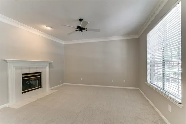 $2,950 | 30 Petalcup Place, The Woodlands, TX 77381