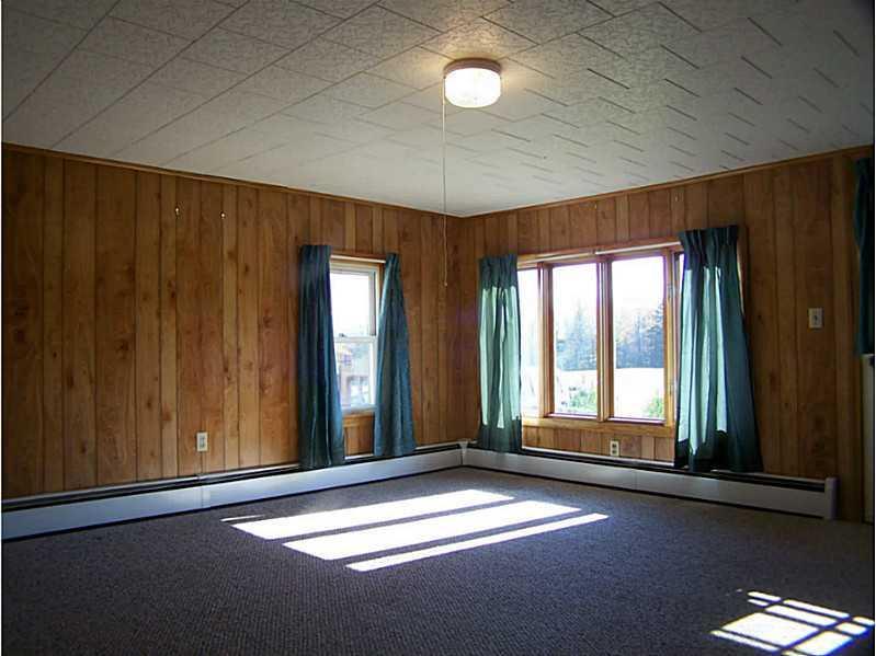 471 North Howland Road Howland, ME 04448 - Photo 5 of 17 Living Room.