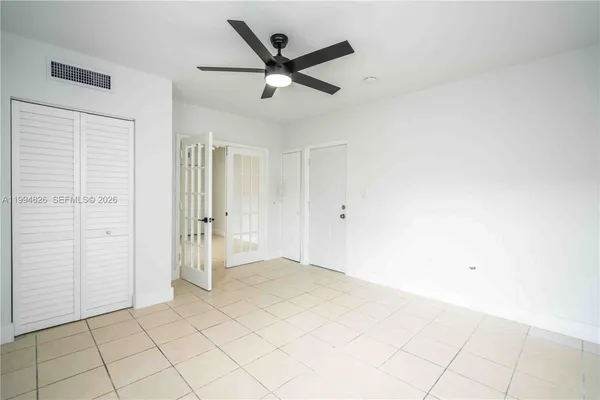 $1,900 | 920 Pennsylvania Avenue, Unit 203, Miami Beach, FL 33139