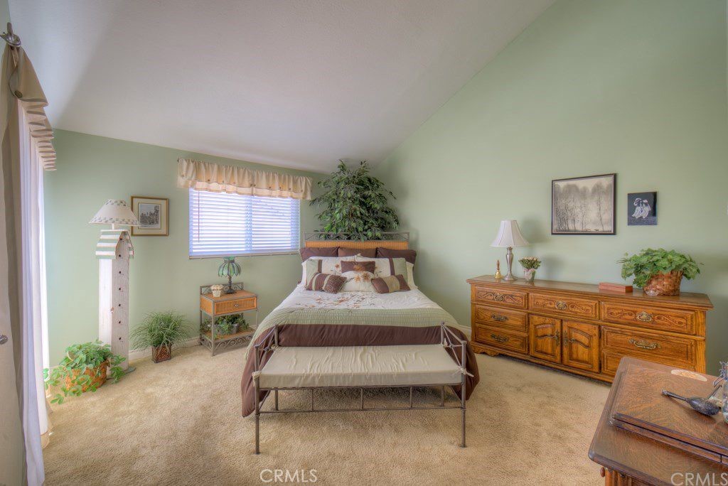 5568 Orange Cypress, CA 90630 - Photo 13 of 25