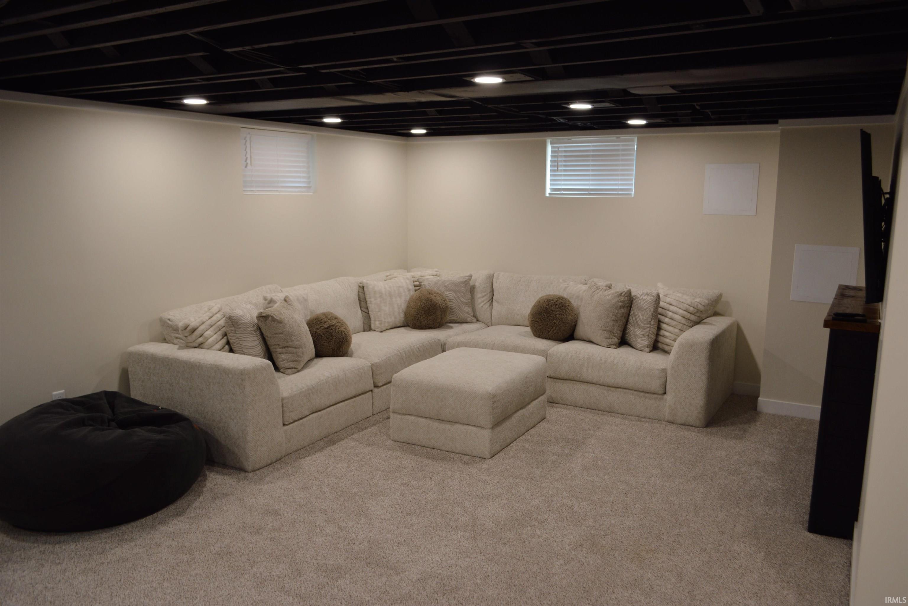 6016 Feltman Road Evansville, IN 47711 - Photo 16 of 30 Gallery Image 16