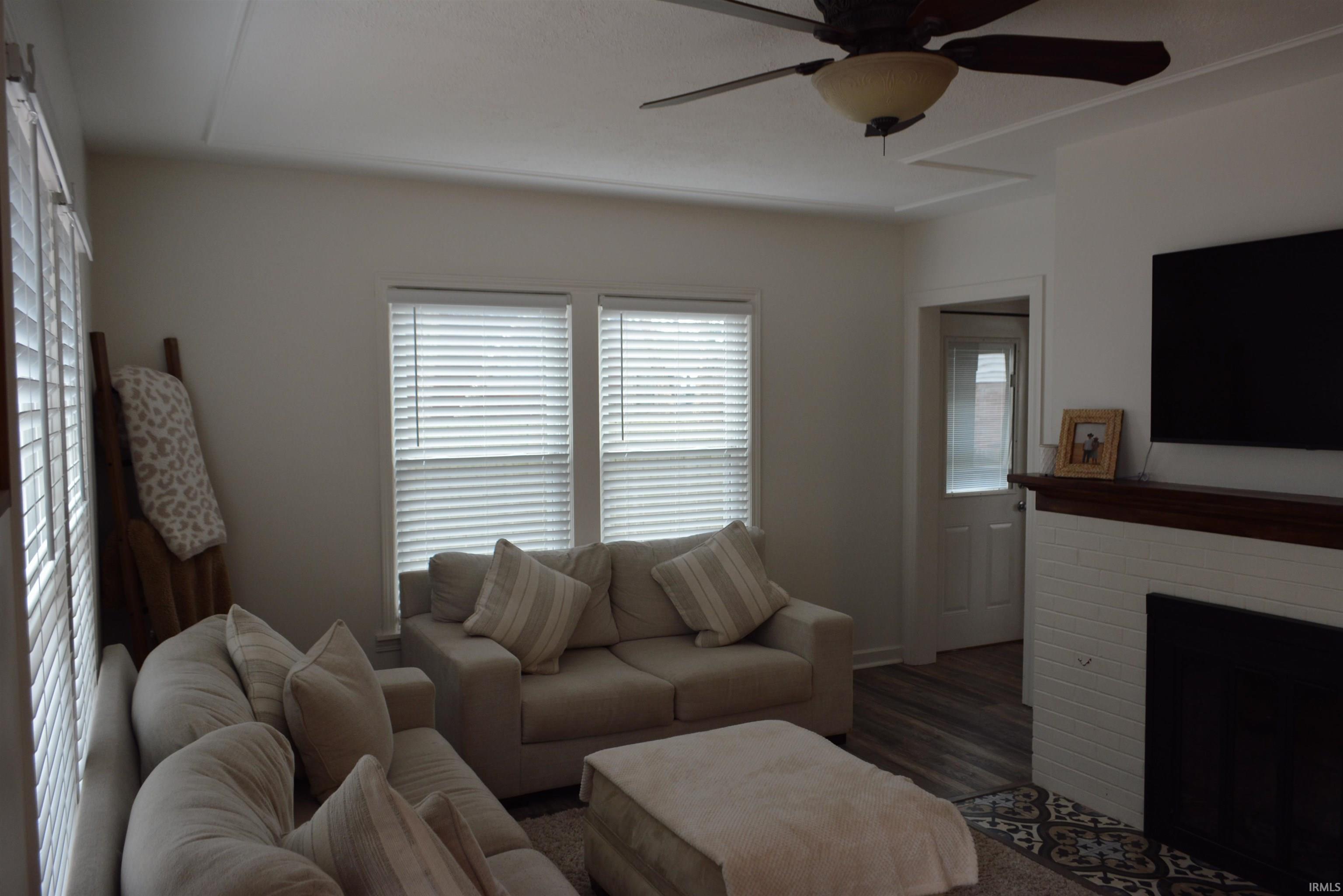 6016 Feltman Road Evansville, IN 47711 - Photo 2 of 30 Gallery Image 2
