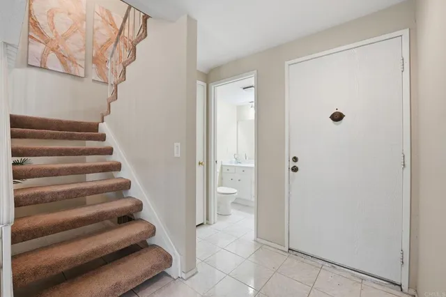 $750,000 | 17 Cheyenne, Unit 64, Irvine, CA 92604