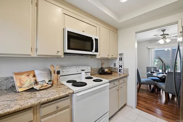 $750,000 | 17 Cheyenne, Unit 64, Irvine, CA 92604