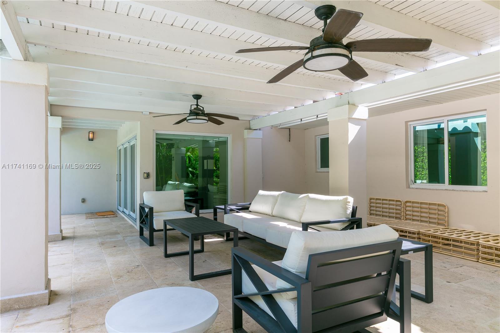 412 Ridgewood Road Key Biscayne, FL 33149 - Photo 37 of 47