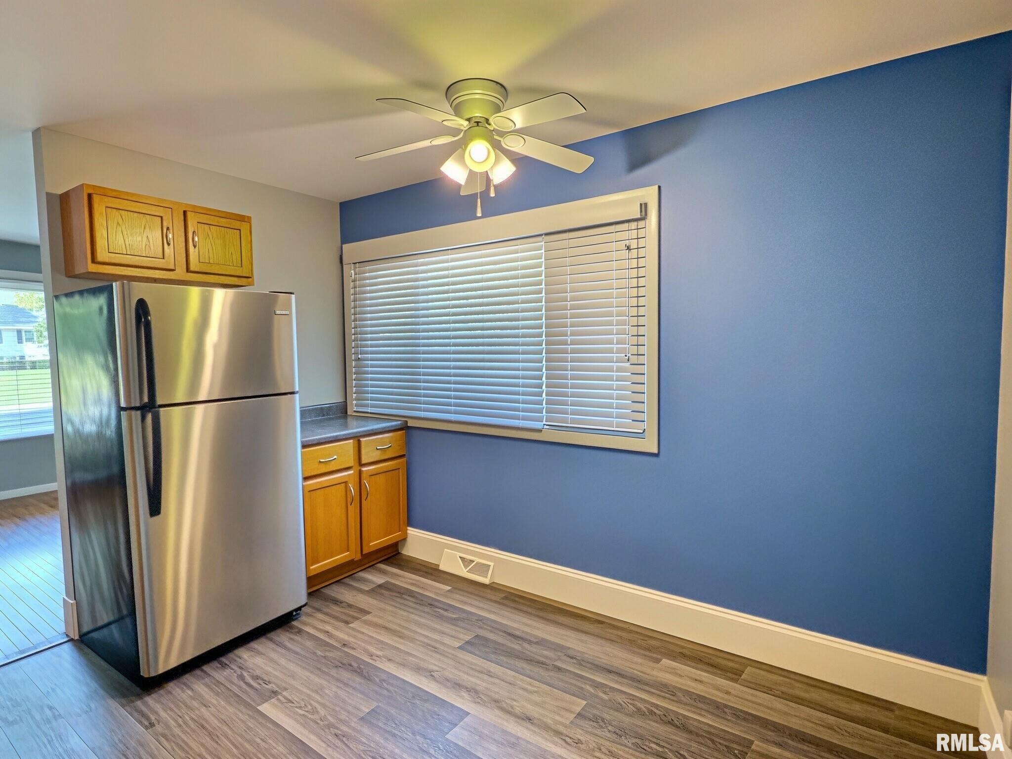 5744 North Hamilton Road Peoria, IL 61614 - Photo 6 of 28 Gallery Image 6