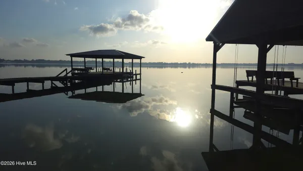 $425,000 | 1136 White Lake Drive, Elizabethtown, NC 28337