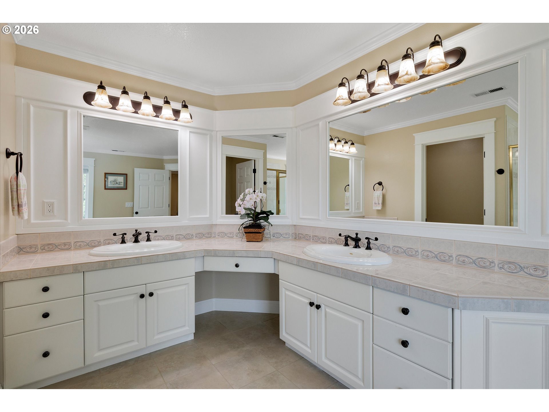 20495 Southwest Tremont Way Beaverton, OR 97007 - Photo 30 of 47