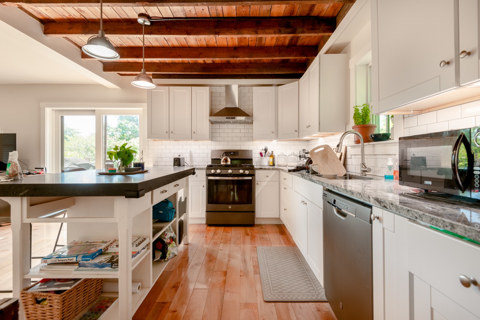 47 Hinsdale Road Nantucket, MA 02554 - Photo 1 of 25 Gallery Image 1