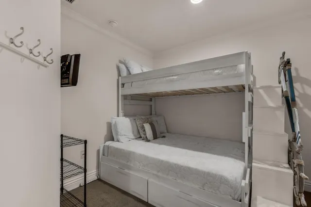 a close up view of washer and dryer