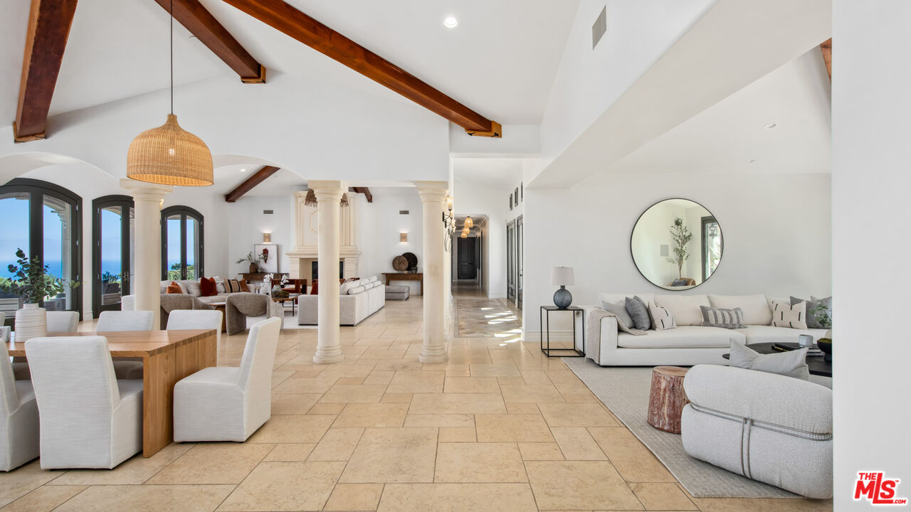 27311 Winding Way Malibu, CA 90265 - Photo 20 of 73