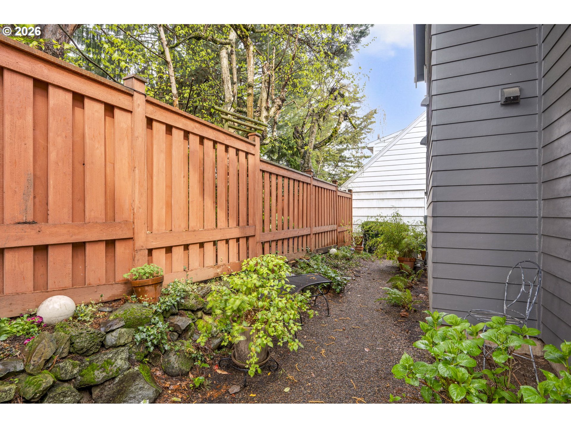 734 Southeast 69th Avenue Portland, OR 97215 - Photo 45 of 48 Yard