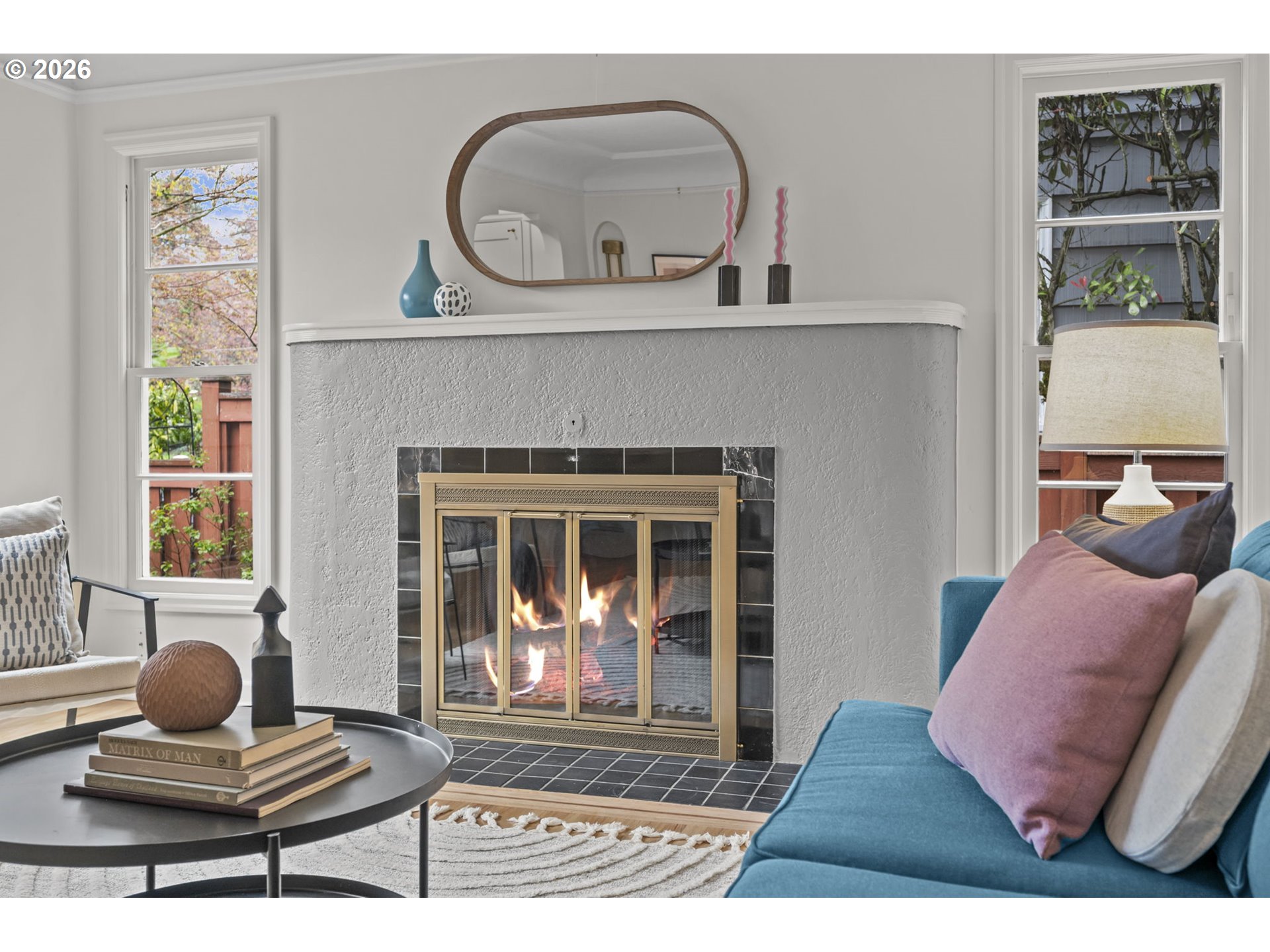 734 Southeast 69th Avenue Portland, OR 97215 - Photo 6 of 48 Fireplace