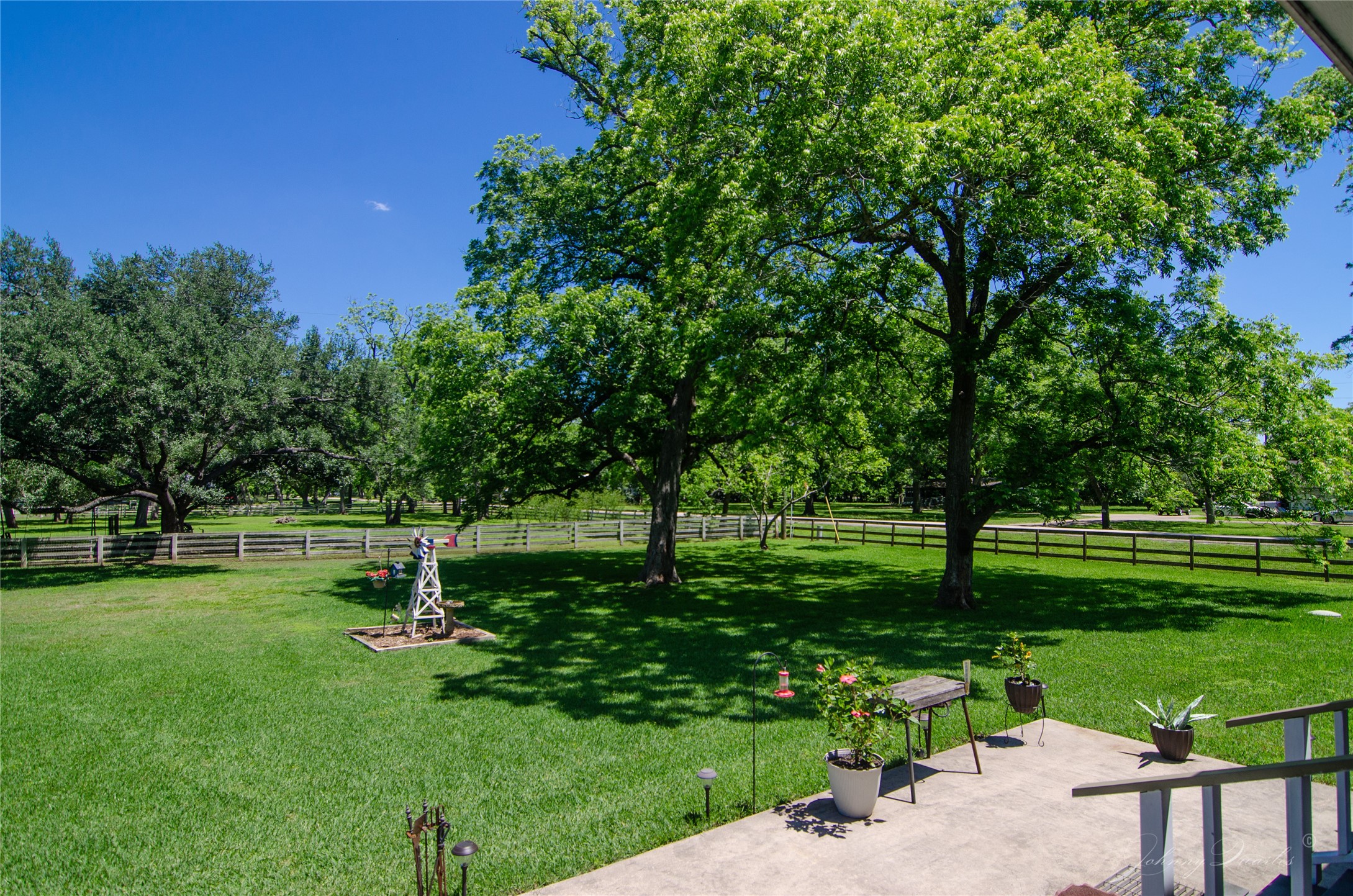 36606 Tejas Road Simonton, TX 77485 - Photo 10 of 35 a view of a park with a tree in the background