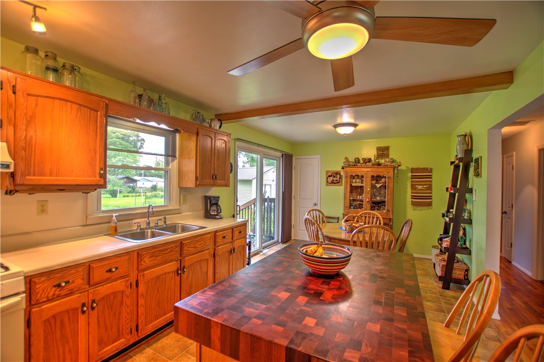 3146 Lakeland Road Decatur, IL 62521 - Photo 7 of 22