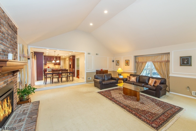 4 Summit Lane Flanders, NJ 07836 - Photo 5 of 50