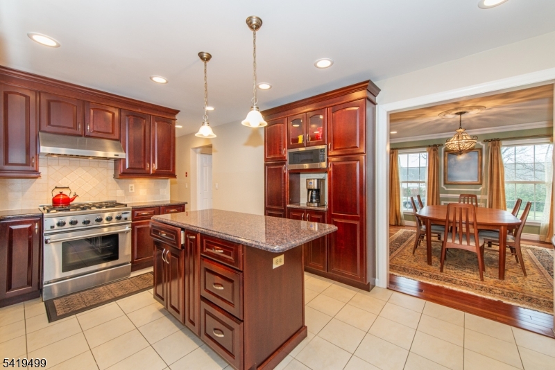 4 Summit Lane Flanders, NJ 07836 - Photo 6 of 50