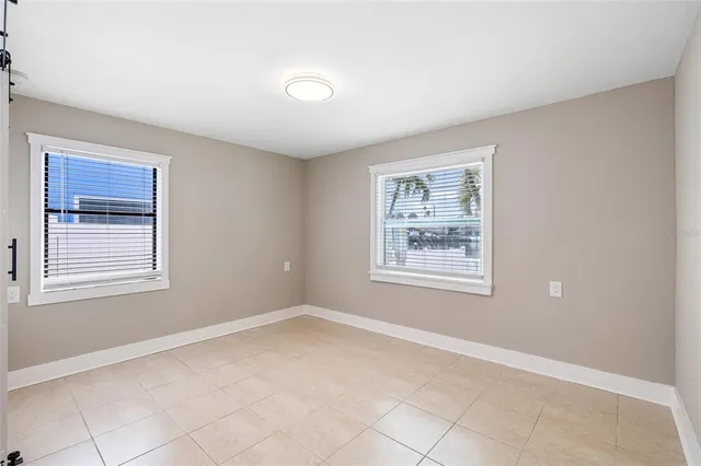 $3,300 | 231 East Madeira Avenue, Madeira Beach, FL 33708