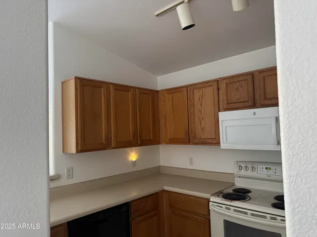 $1,850 | 726 South Nebraska Street, Unit 175, Chandler, AZ 85225