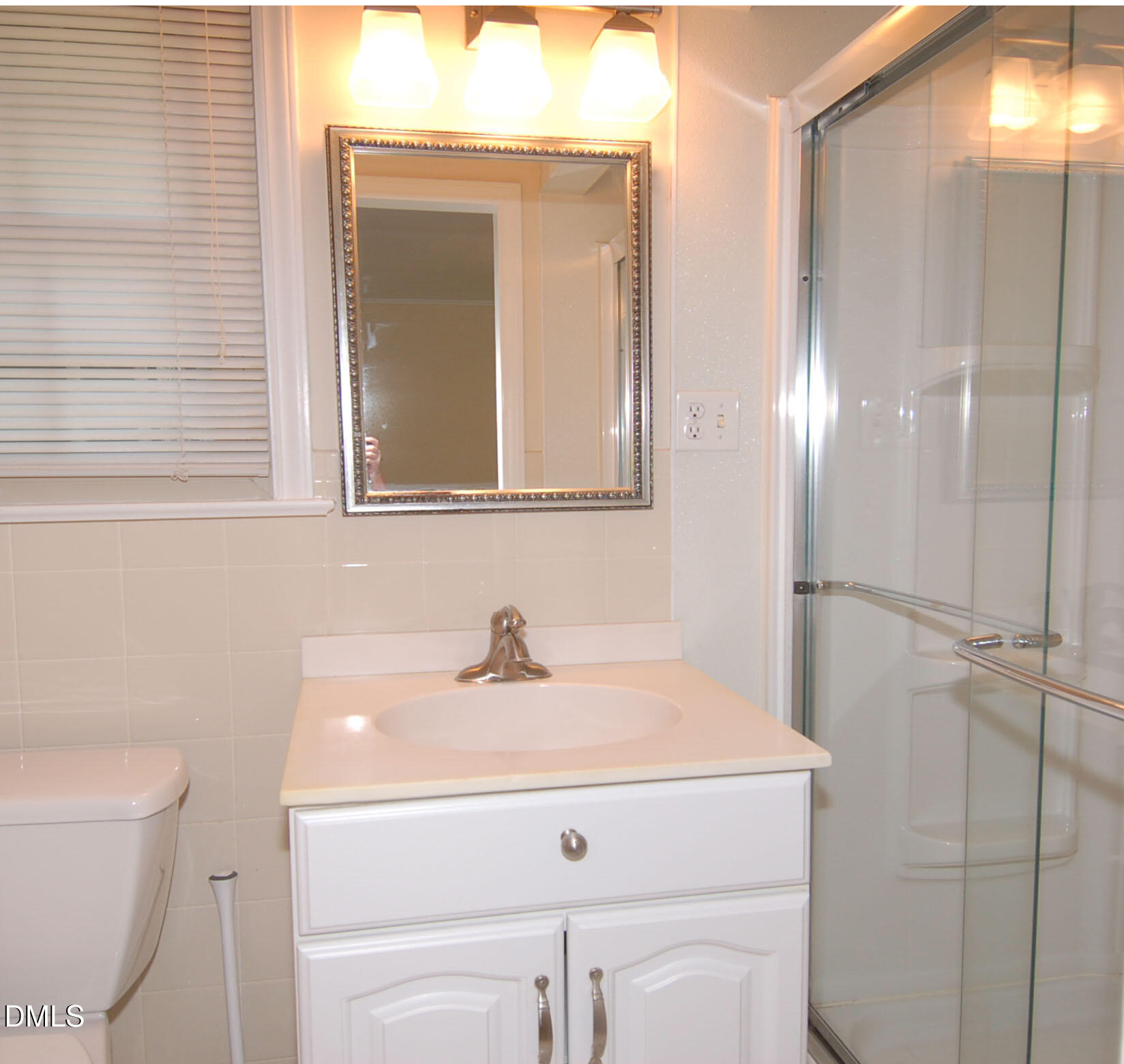 706 Smedes Place Raleigh, NC 27605 - Photo 11 of 21 14 Bath2