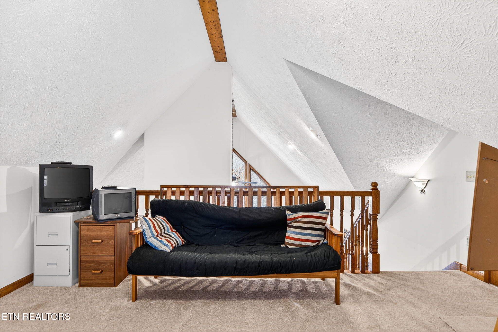 1086 Pearl Hinds Road Jamestown, TN 38556 - Photo 30 of 60 25