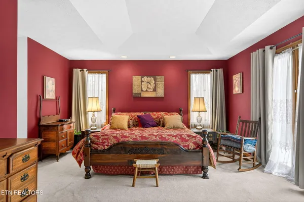 $700,000 | 1086 Pearl Hinds Road, Jamestown, TN 38556