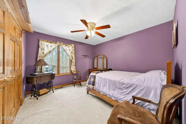 $700,000 | 1086 Pearl Hinds Road, Jamestown, TN 38556