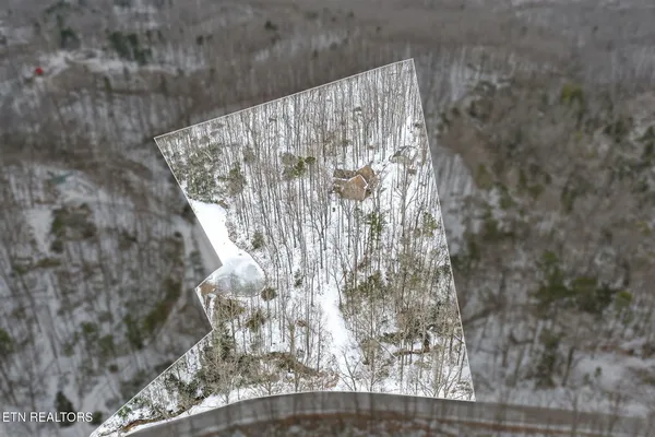 $700,000 | 1086 Pearl Hinds Road, Jamestown, TN 38556