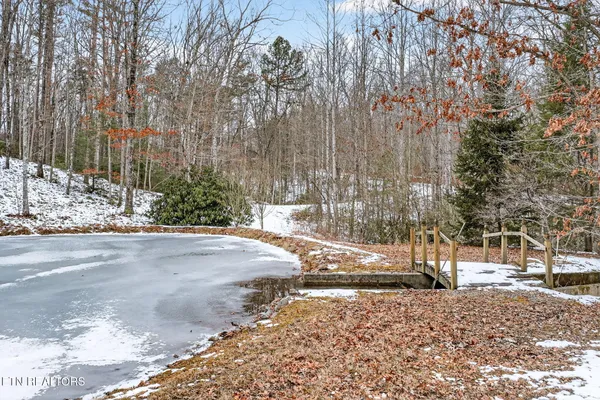 $700,000 | 1086 Pearl Hinds Road, Jamestown, TN 38556