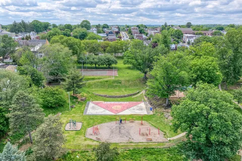 $215,000 | 204 South Connell Street, Wilmington, DE 19805