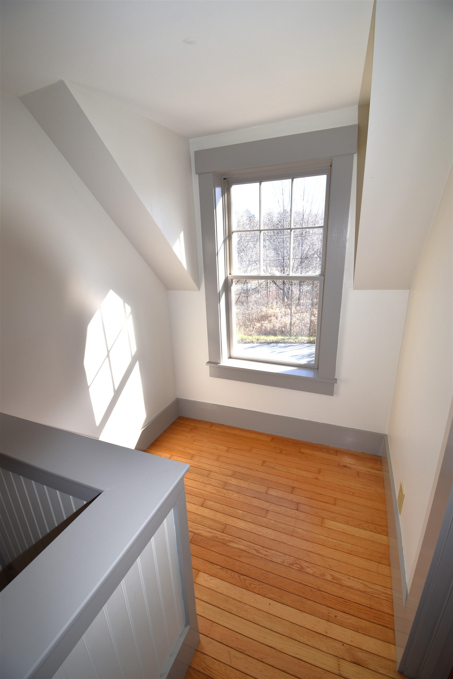 66 Barker Road Thetford, VT 05058 - Photo 12 of 32