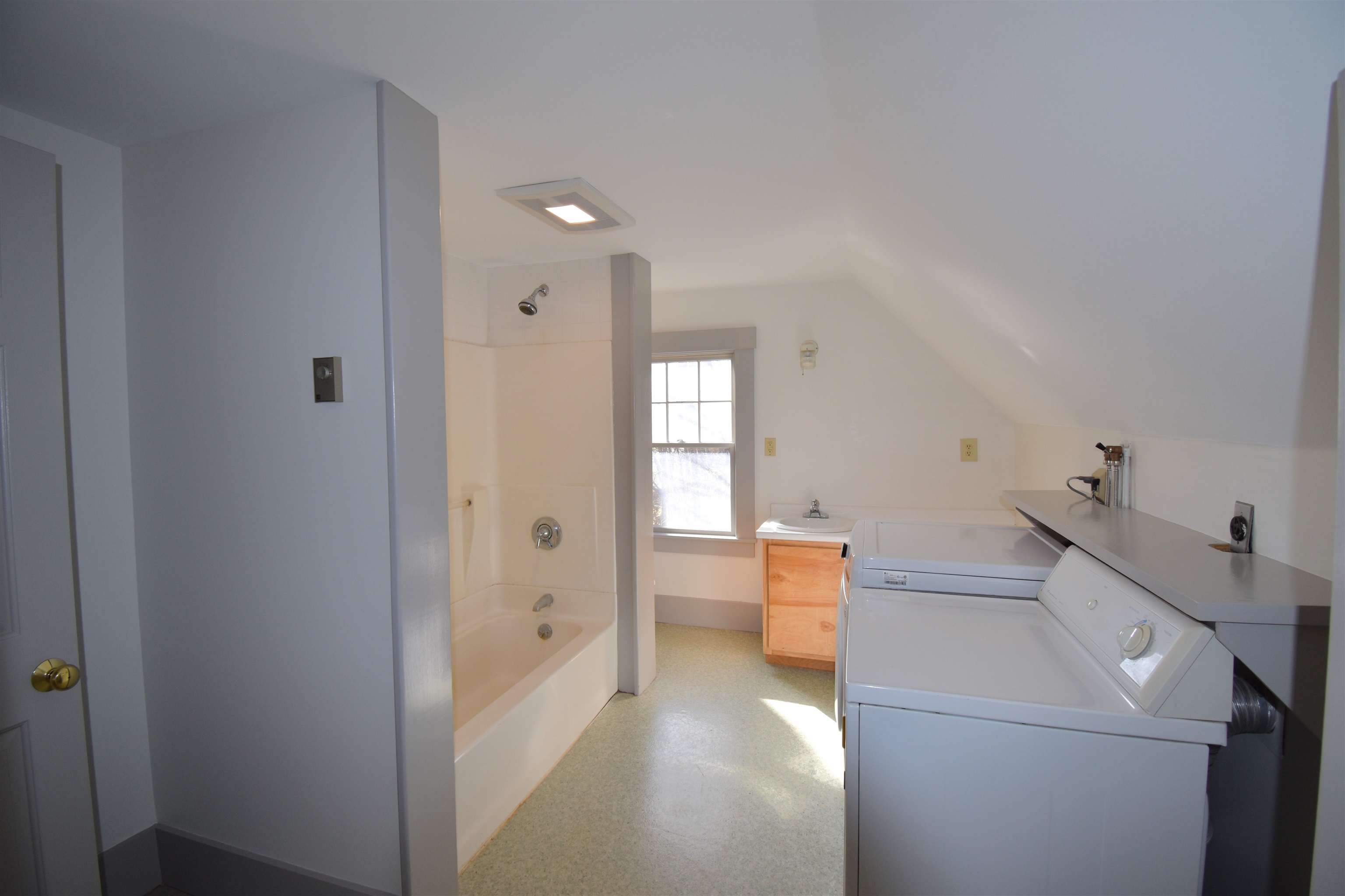 66 Barker Road Thetford, VT 05058 - Photo 21 of 32