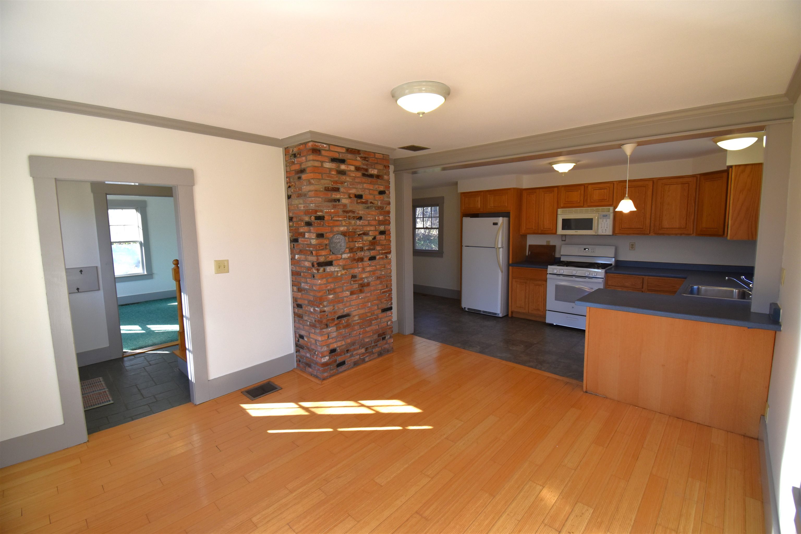 66 Barker Road Thetford, VT 05058 - Photo 28 of 32