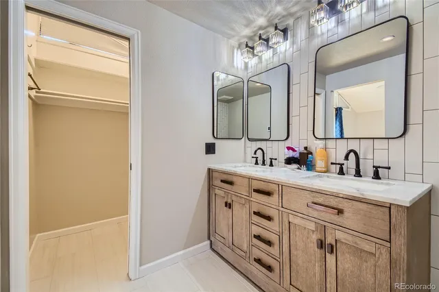 $3,595 | 7465 East Kenyon Avenue, Denver, CO 80237