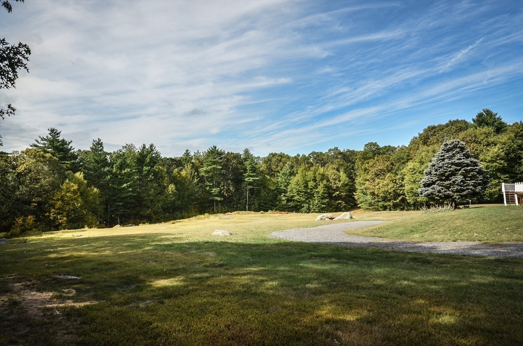 98 Coburn Road Berlin, MA 01503 - Photo 3 of 42 Gallery Image 3